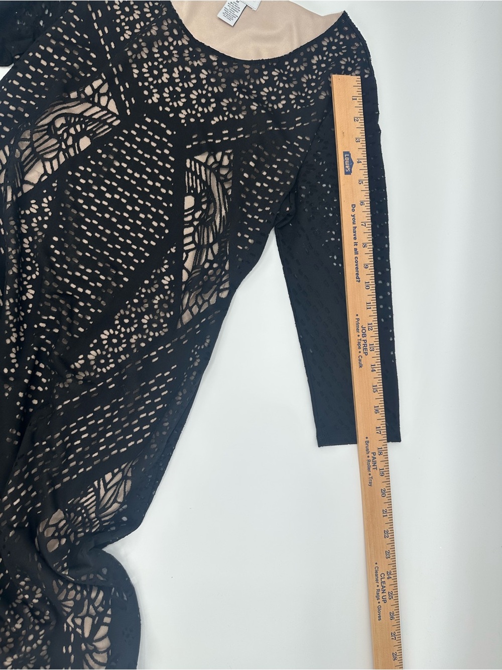 Carmen Marc Valvo Black Lace Sheath Dress Medium Nude Lined Midi Cocktail 1240 - Picture 5 of 10